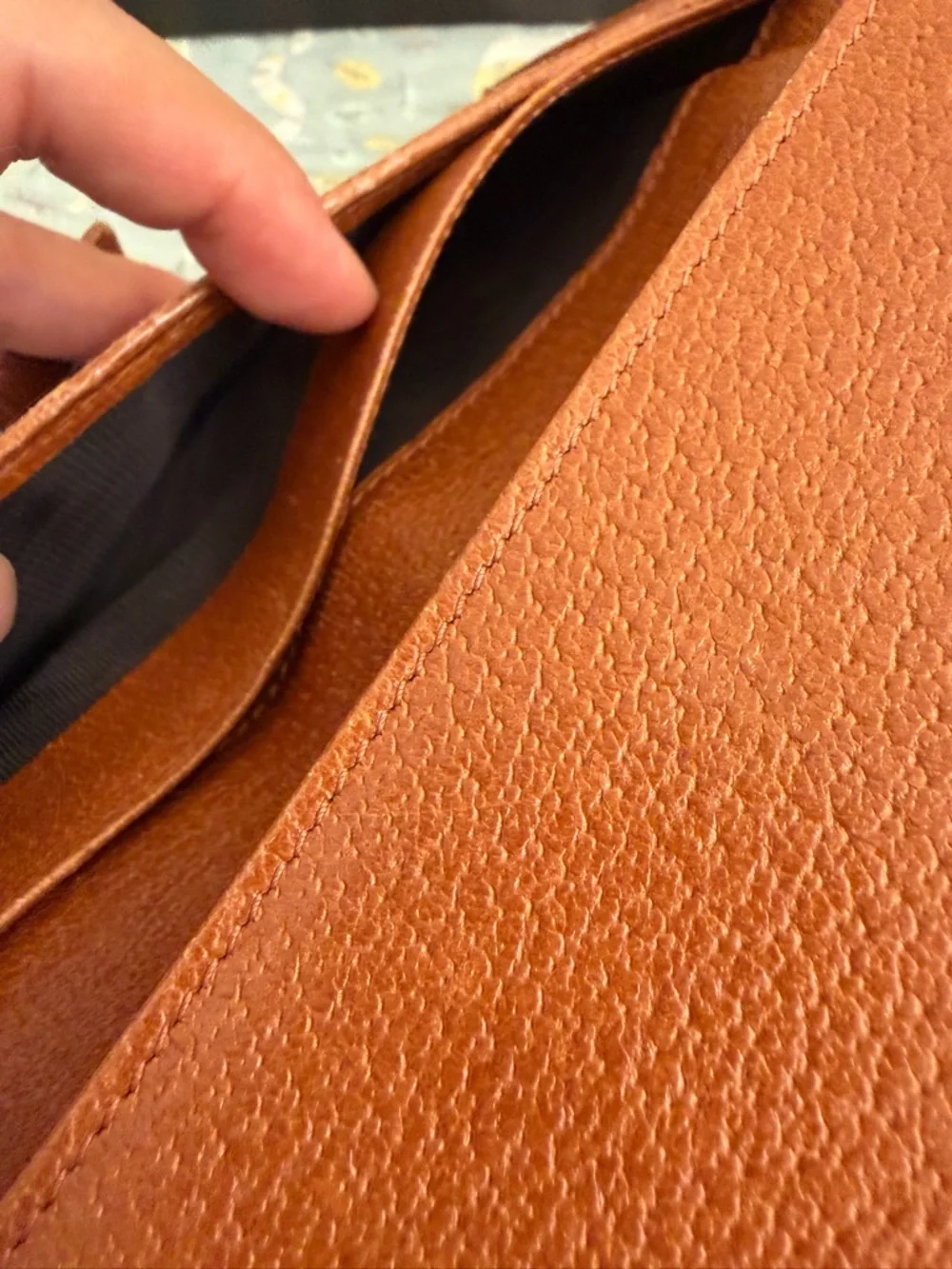 Gucci Wallet (PRICE FIRM)